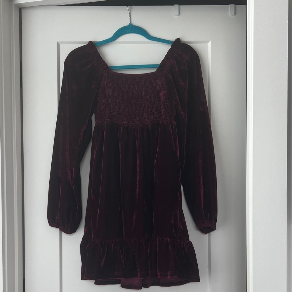 NWOT BTFL LIFE Burgundy velvet dress XS